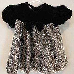 Contemporary Brand 2T Velvet and Sequins Christmas Dress